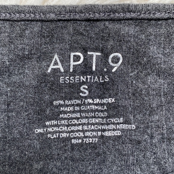 Apt. 9 Ribbed SS Top 💗 Gray - Picture 12 of 12
